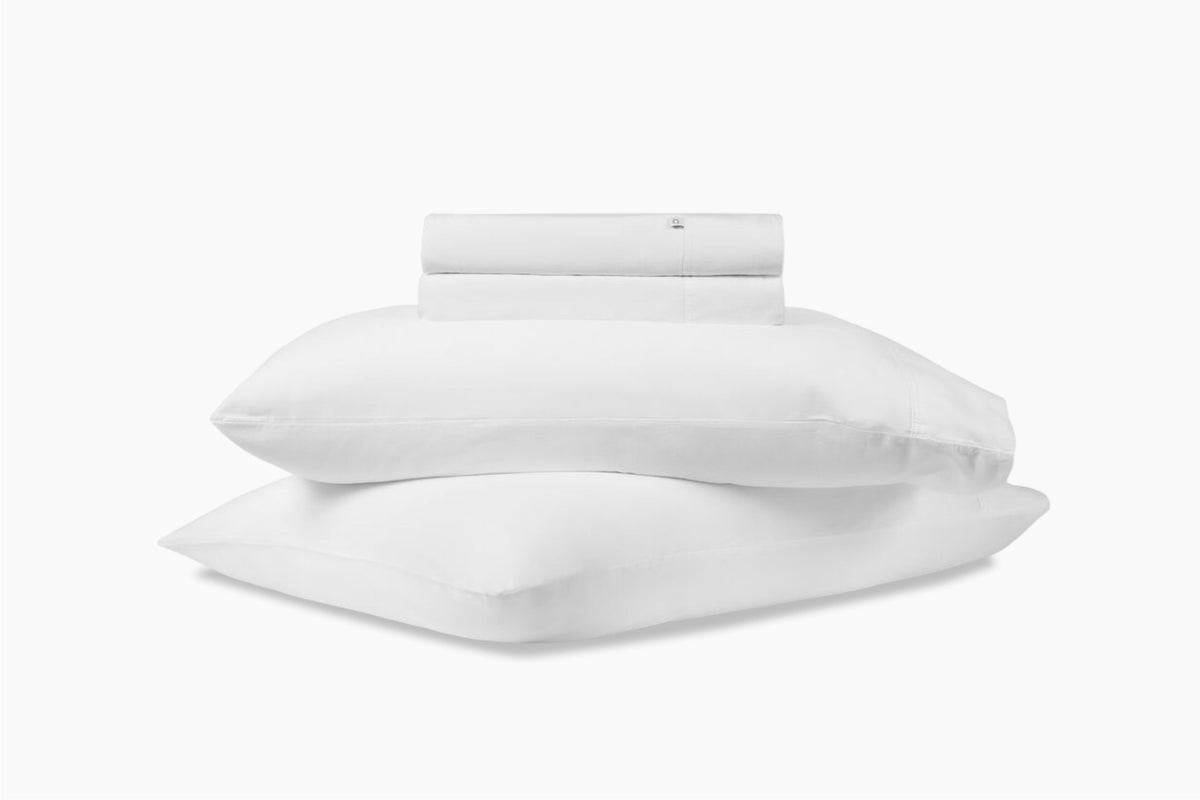 Bed Sheet Set, SuperSoft, Lightweight Design for Everyday Bedroom Comfort and Guest Rooms, 6 Sizes and 3 Colors image 9