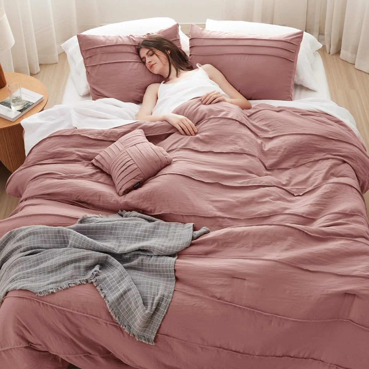 Bed Comforter, Pinch Pleat Set for Year-Round Bedroom Comfort and Restful Sleep, 5 Sizes and 19 Colors image 9