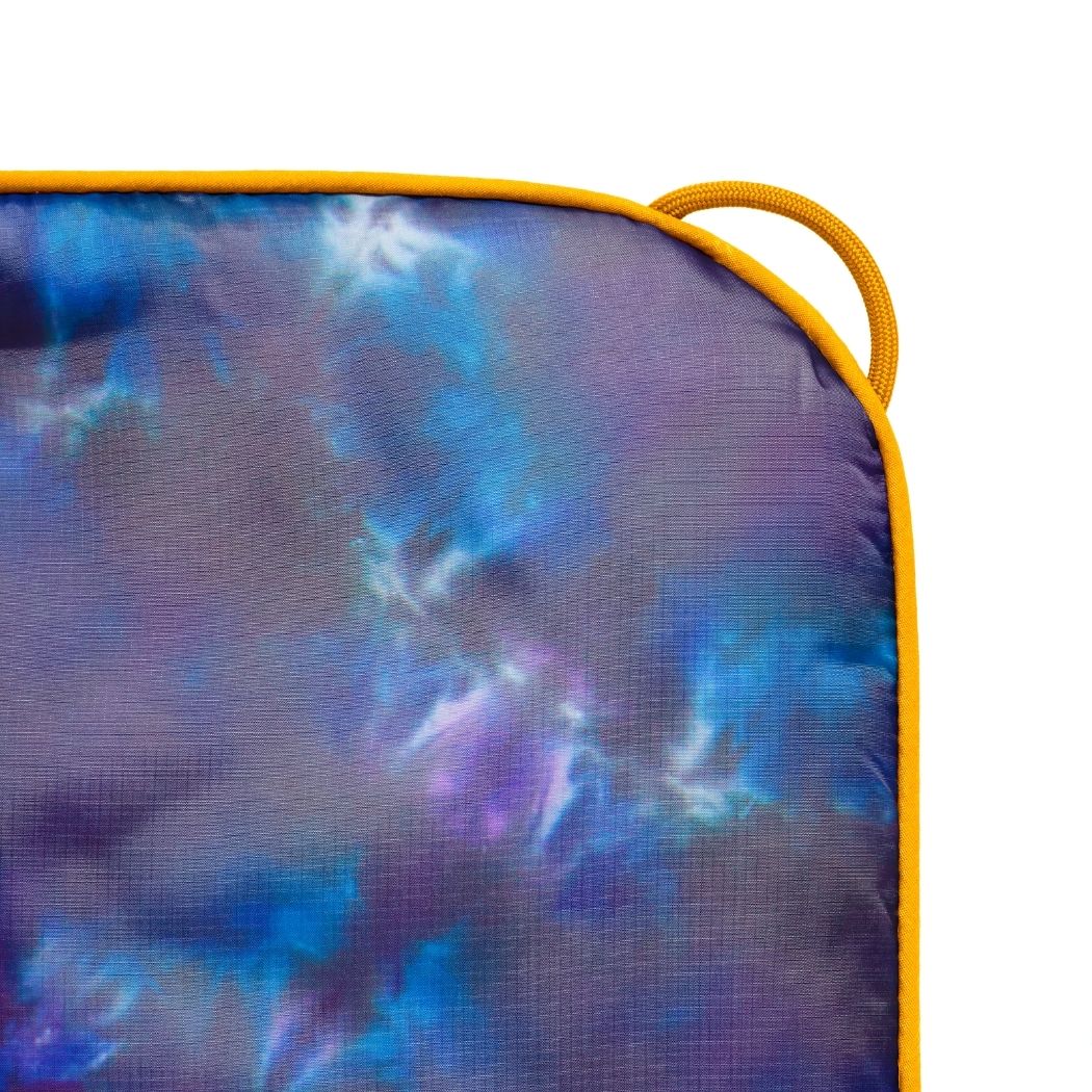 Cozy Throw Blanket, Original Puffy Tapestry Tie Dye for Living Rooms, Bedrooms and Everyday Lounging image 9