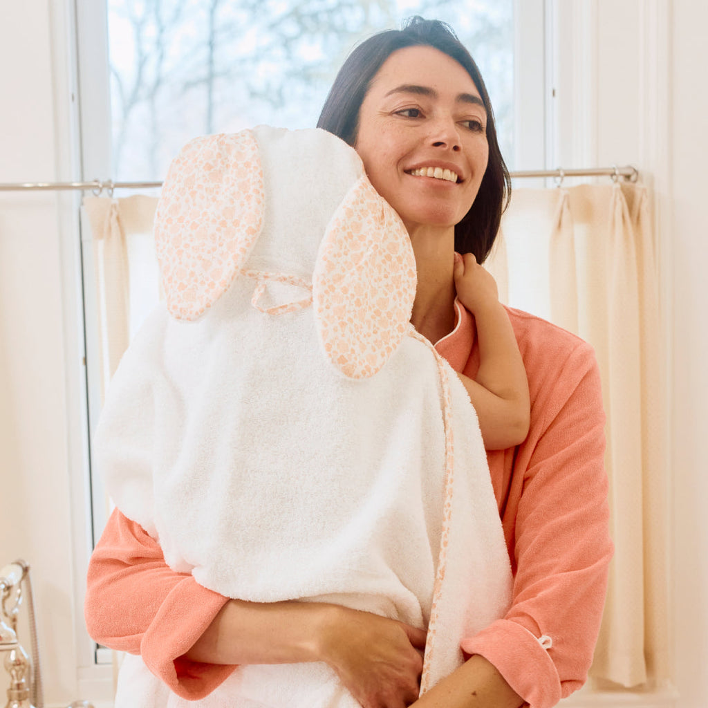 Kids Hooded Towel, Percale Bunny Ears and Piped Edges for Kids Bath Routines, Bathroom Drying and Everyday Towel Use, 2 Color Options image 9