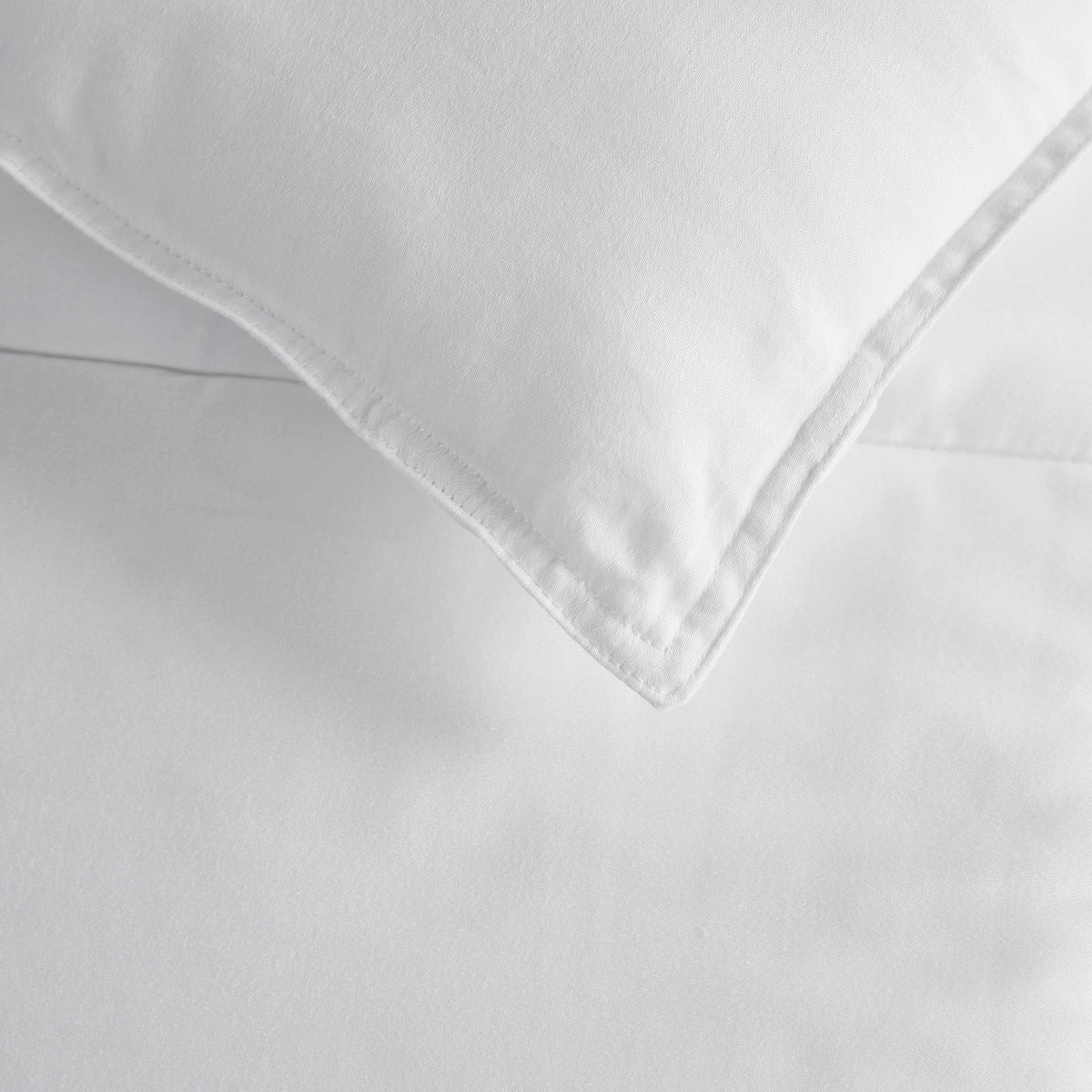 Down Alternative Comforter, Winfield 300 Thread Count Cotton Shell, Machine-Washable Care for Everyday Bedding and Comfortable Sleep image 9