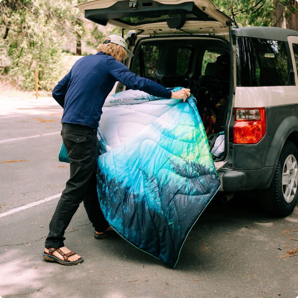 Original Puffy Blanket - Olympic Fog image 10