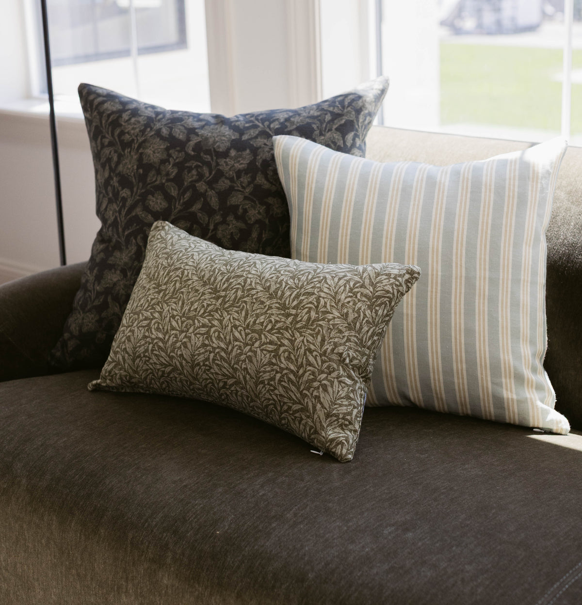 Decorative Pillow Cover Set, Edie 18" 20" 22" 12x20" 12x40" for Bedroom Styling and Living Room Decor, 5 Size Options image 10