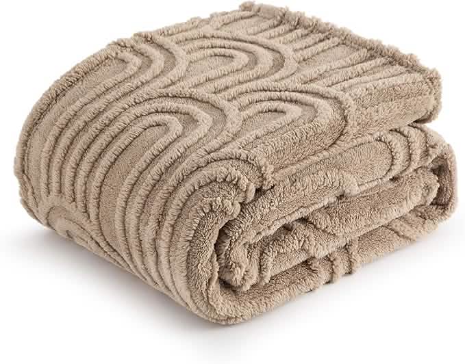 Cozy Throw Blanket, Arch Shaggy Sherpa Fleece, Lightweight Design, Machine-Washable Care for Living Rooms, Bedrooms and Everyday Lounging image 10