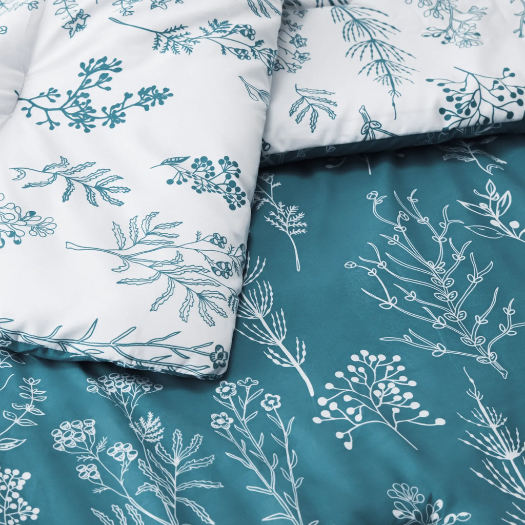 Down & Feather Comforter, Floral Set, Machine-Washable Care for Everyday Bedding and Comfortable Sleep, 7 Sizes and 13 Colors image 10