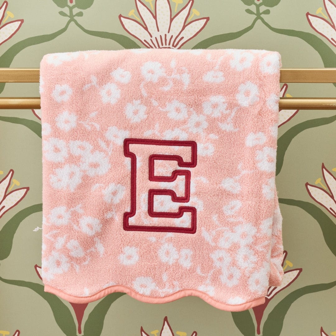 Bath Towel, Patterned Scallop for Home Bathrooms and Everyday Care, 5 Color Options, Designed for Daily Bathroom Routines and Guest Baths image 11