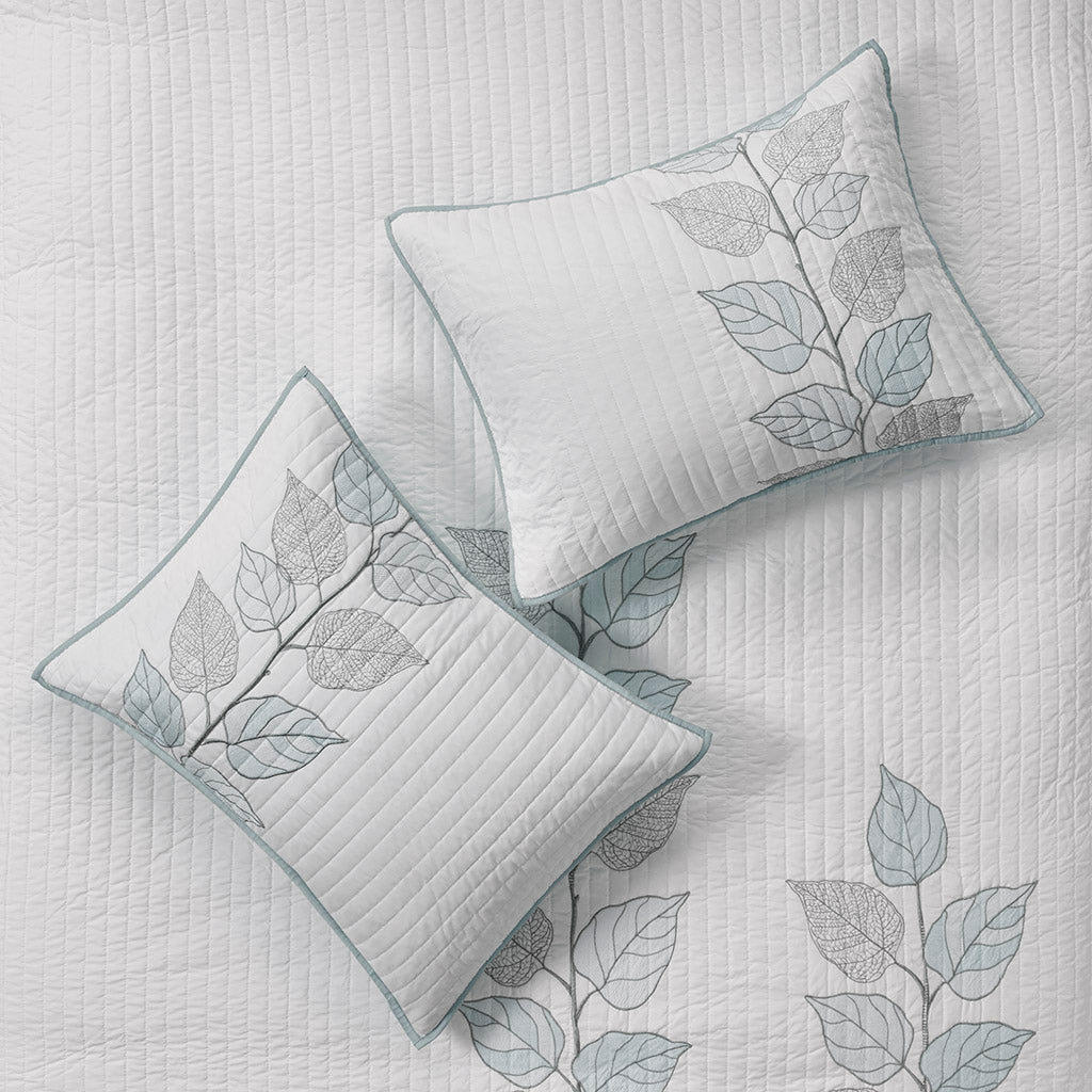 Cozy Throw Blanket, Caelie 6 Piece Embroidered Quilt Set, Machine-Washable Care for Living Rooms, Bedrooms and Everyday Lounging image 11