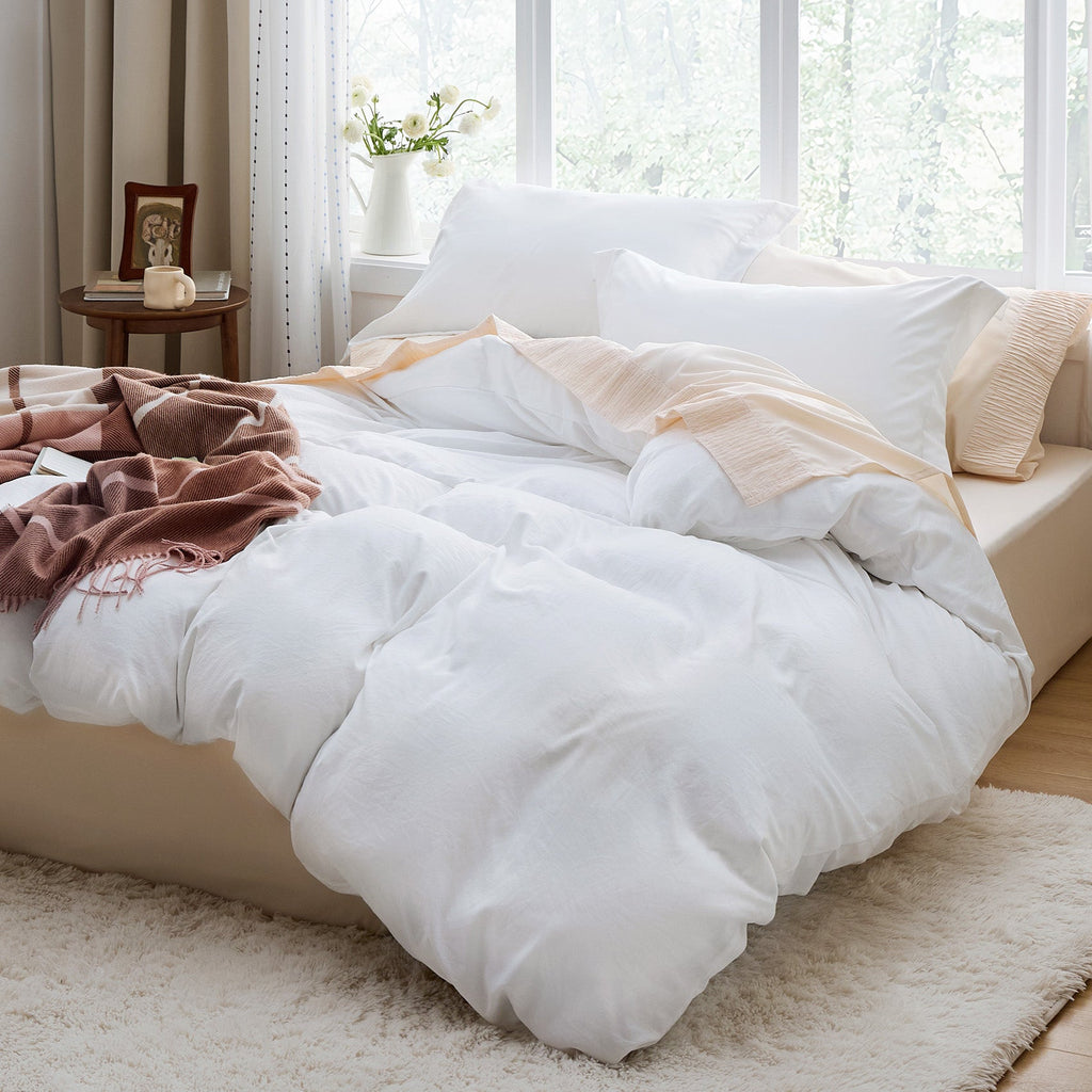 Duvet Cover Set, Ultra Soft Hypoallergenic Microfiber, Lightweight Design for Guest Rooms and Everyday Bedroom Styling image 11