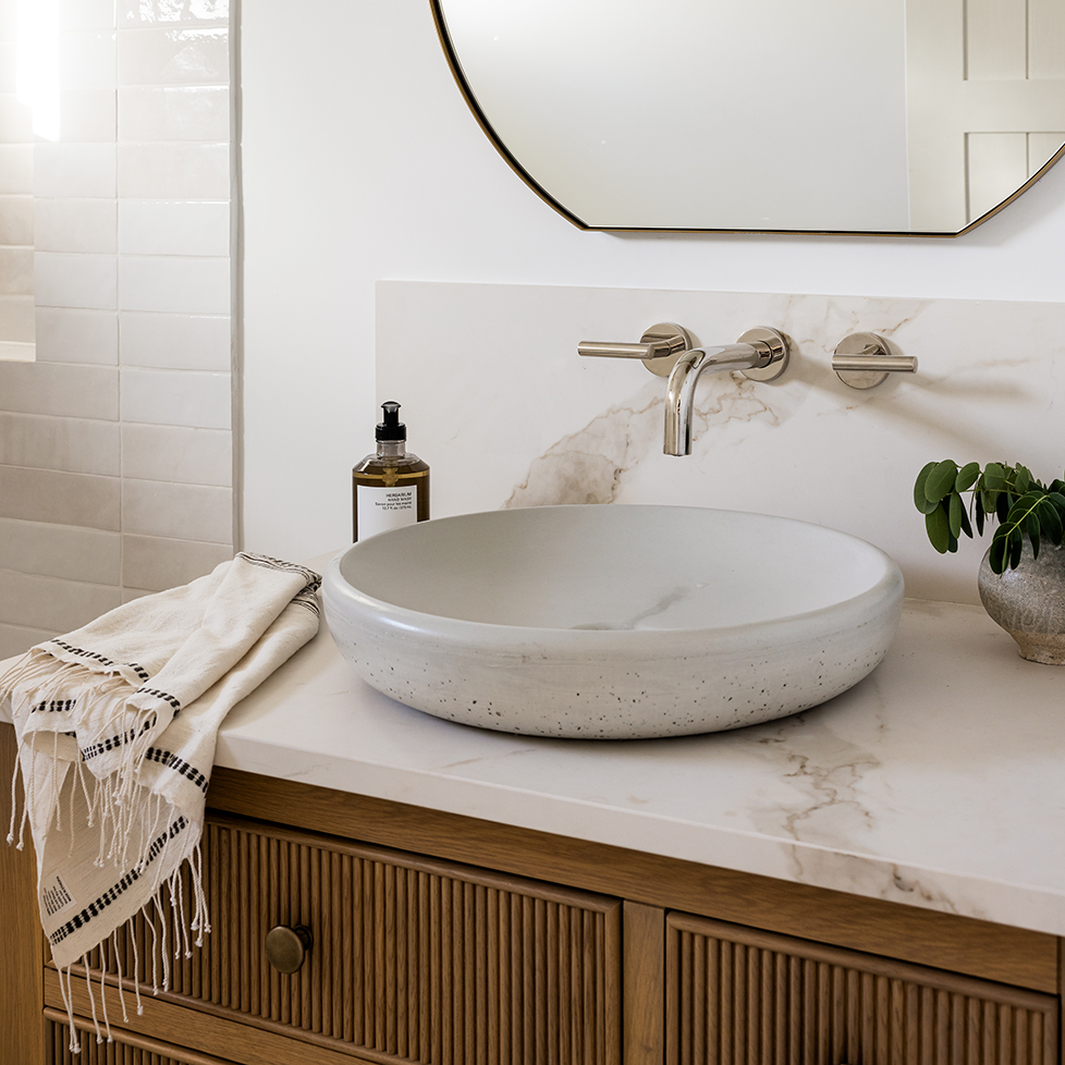 Bath Linen, Dessie Towel for Daily Bathroom Routines and Guest Baths, 2 Options, Designed for Home Bathrooms and Everyday Care image 11