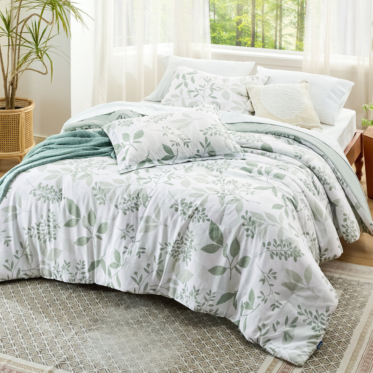 Bed Comforter, Retro Botanical Set for Everyday Bedding and Comfortable Sleep, 4 Sizes and 9 Colors image 12