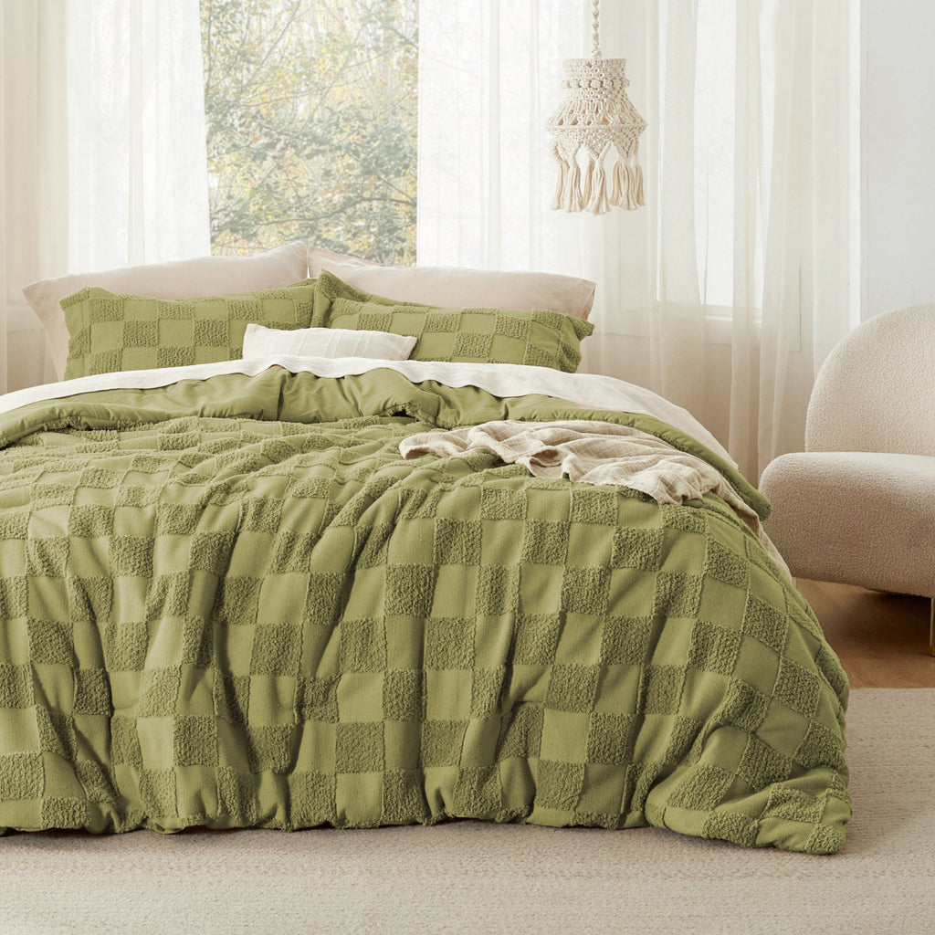 Bed Comforter, Jacquard Set, Breathable Construction, Machine-Washable Care for Year-Round Bedroom Comfort and Restful Sleep image 12