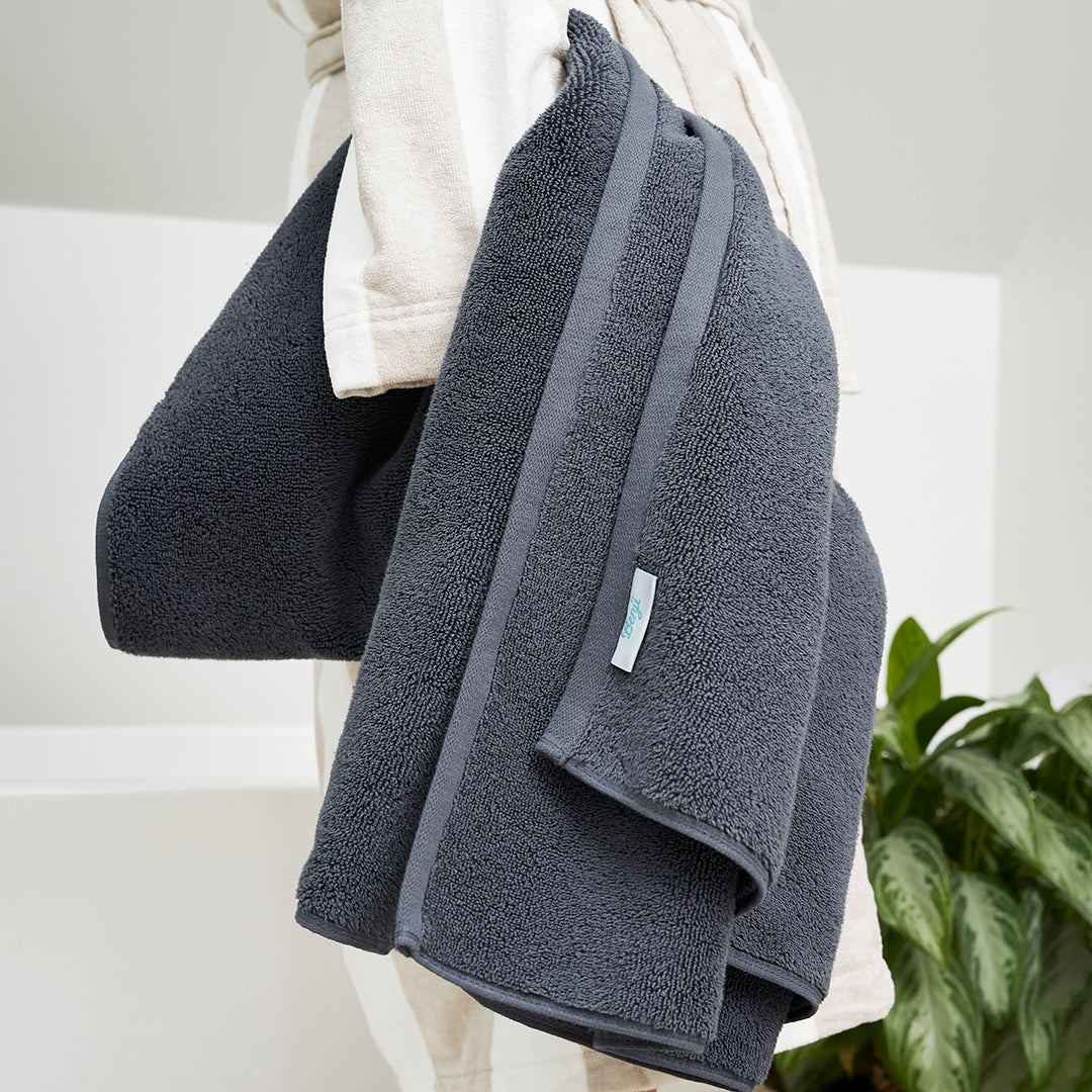 Bath Linen, Plush Towel Set for Daily Bathroom Routines and Guest Baths, 4 Color Options, Designed for Home Bathrooms and Everyday Care image 12