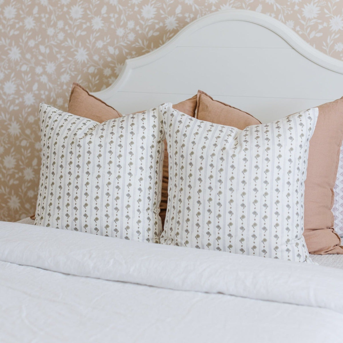 Decorative Pillow Cover, Floral Stripe 18", Machine-Washable Care for Bedroom Styling and Living Room Decor image 12