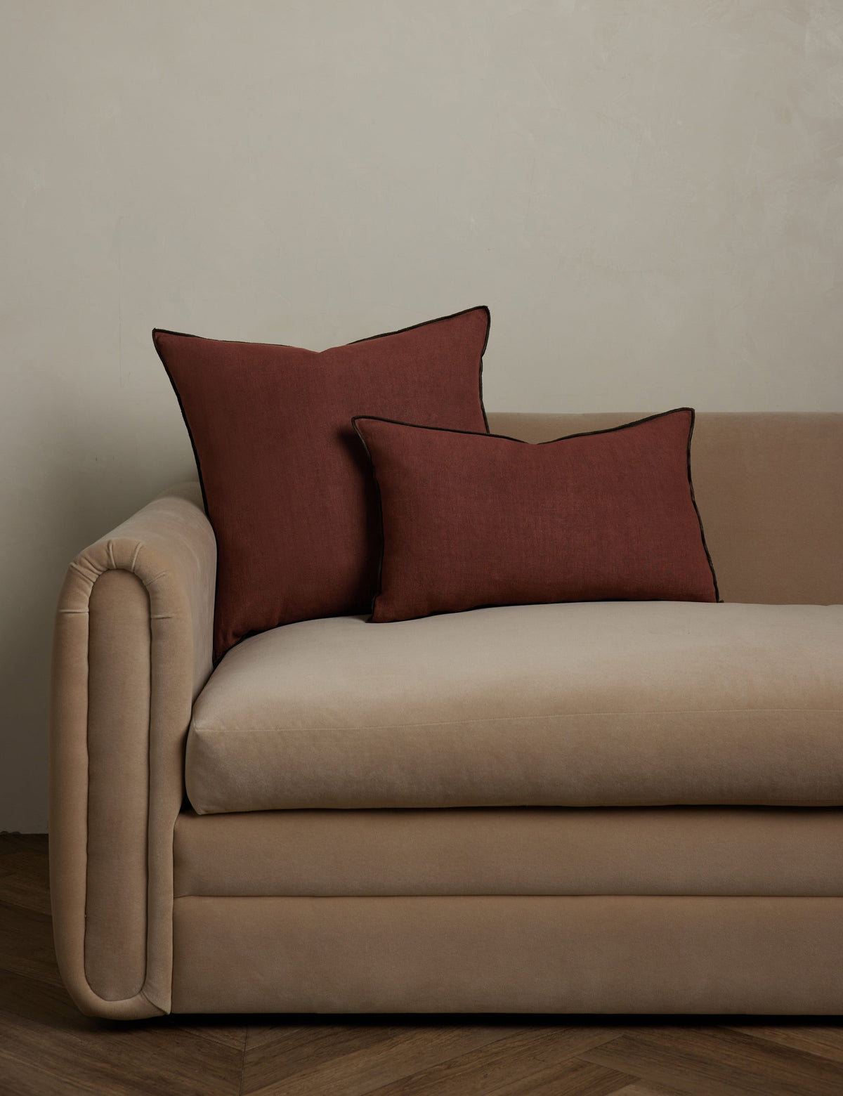 Bed Pillow, Carys Contrast Linen for Everyday Sleep and Guest Room Bedding, 8 Color Options image 12