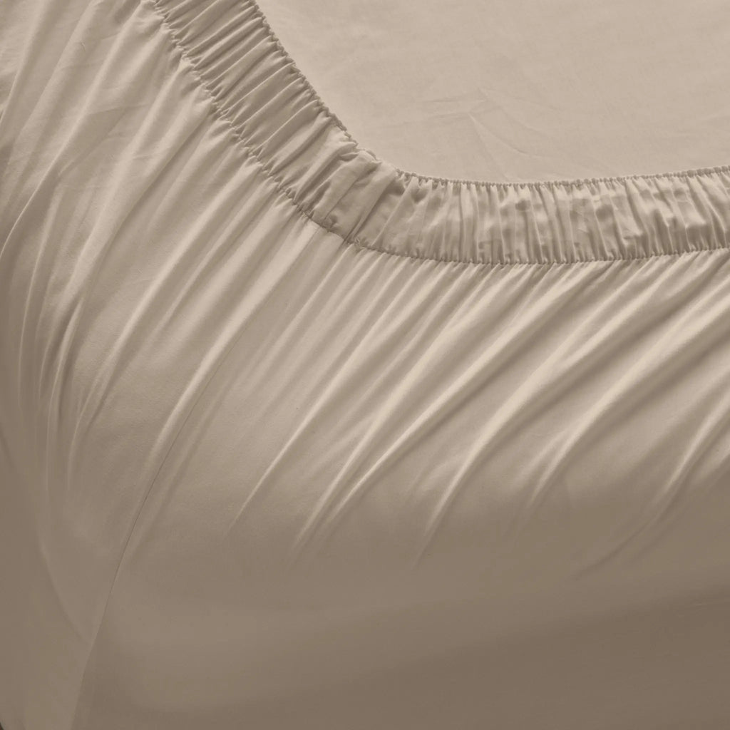 Fitted Sheet, Sateen, Machine-Washable Care for Bedroom Comfort, Bed Layering and Everyday Sleep, 6 Sizes and 5 Colors image 13