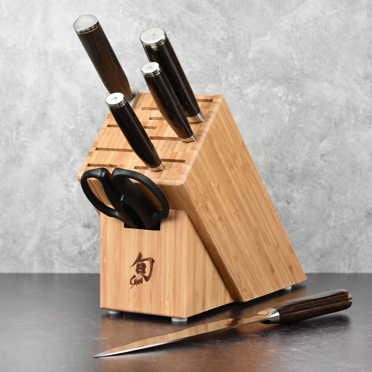 Chef Knife Set, Premier 8" Chef's, Stainless Steel Construction for Chopping, Slicing and Everyday Meal Prep image 13