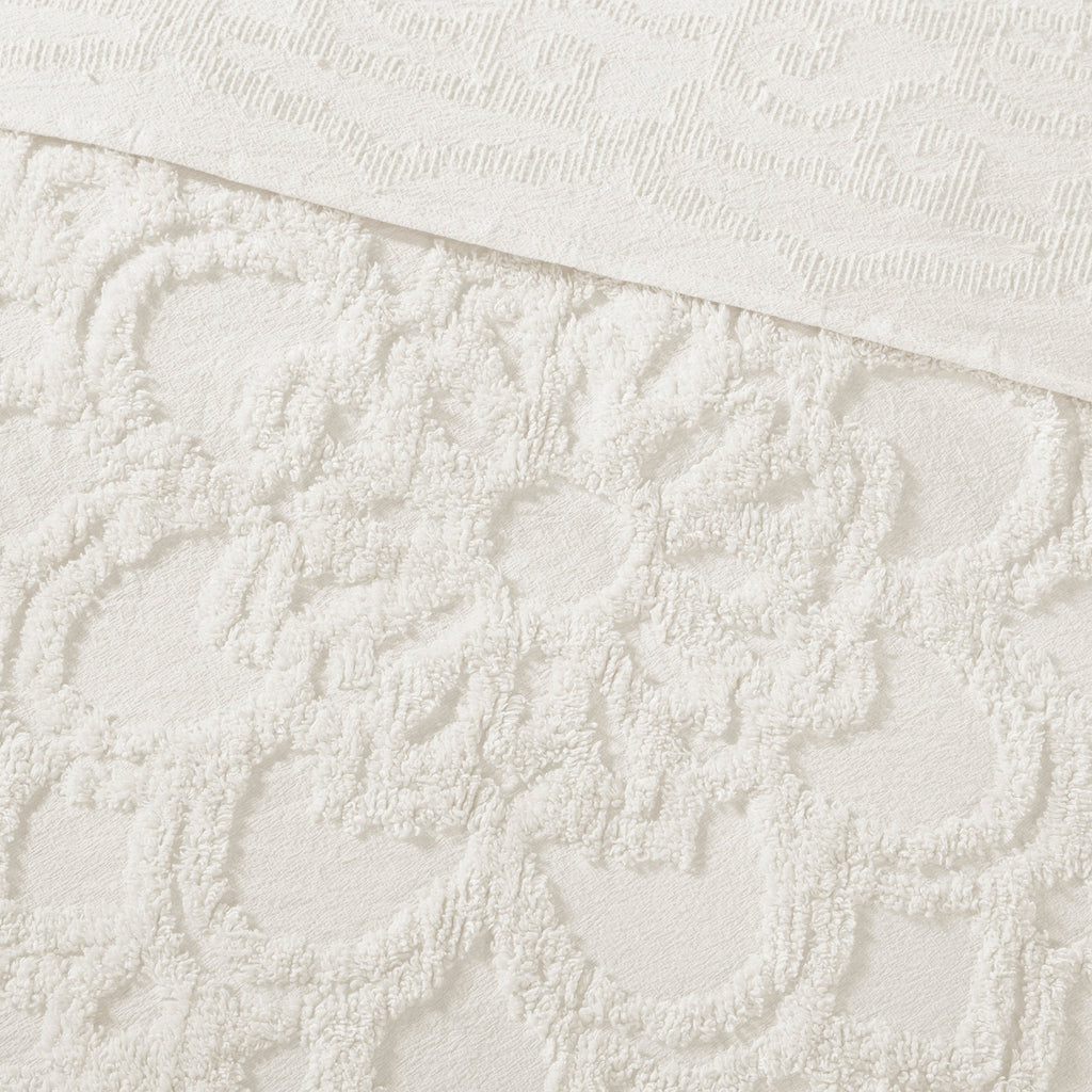 Bed Quilt, Laetitia Tufted Cotton Chenille Medallion, Machine-Washable Care for Bedroom Layering and Everyday Bedding, 3 Size Options image 14