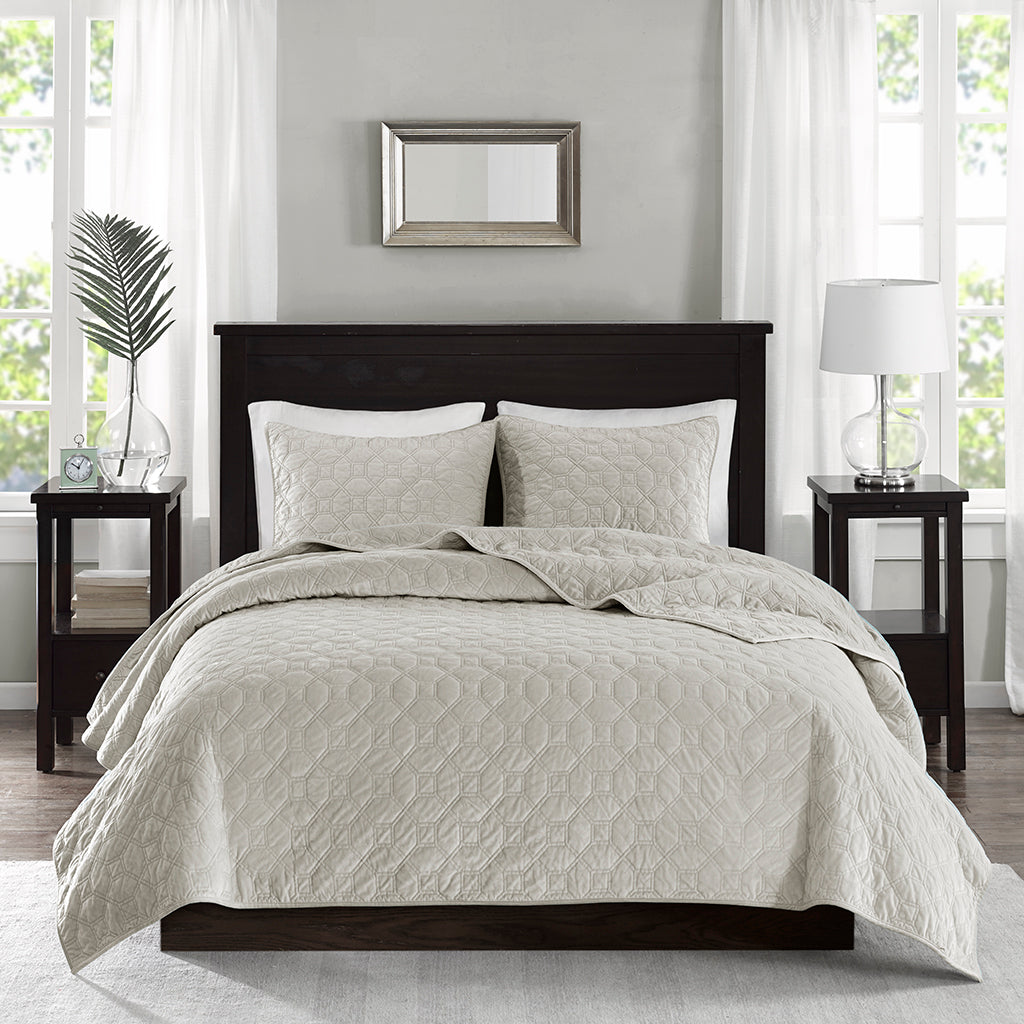 Cozy Throw Blanket, Harper 3 Piece Velvet Quilt Set, Machine-Washable Care for Sofas, Beds and Relaxing at Home, 2 Sizes and 7 Colors image 14