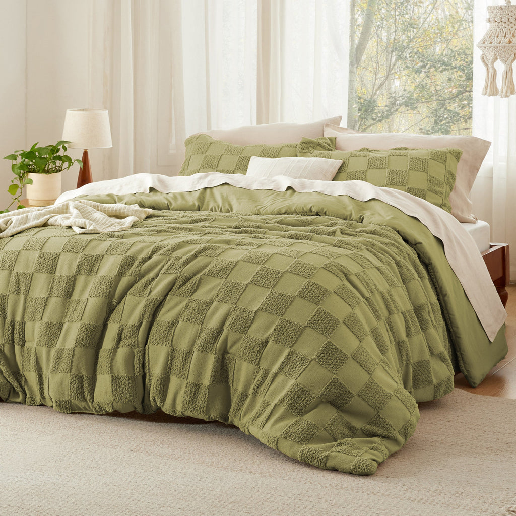Bed Comforter, Jacquard Set, Breathable Construction, Machine-Washable Care for Year-Round Bedroom Comfort and Restful Sleep image 14