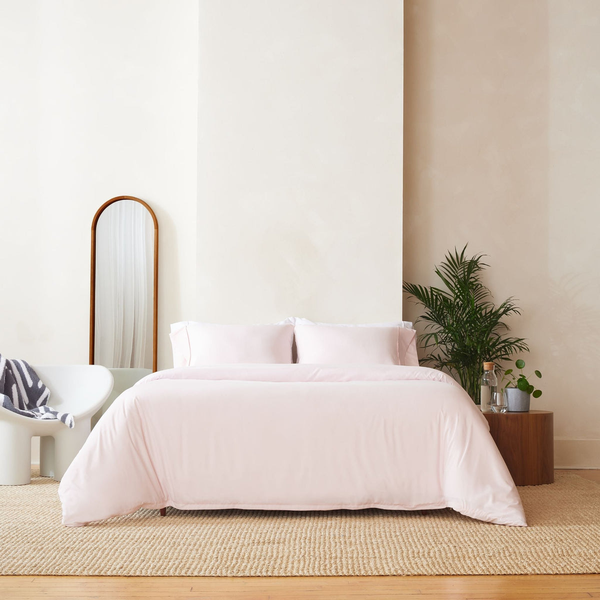 Duvet Cover Set, Machine-Washable Care, Hypoallergenic Comfort for Guest Rooms and Everyday Bedroom Styling, 4 Sizes and 12 Colors image 15
