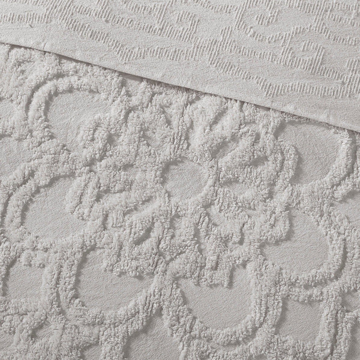 Bed Quilt, Laetitia Tufted Cotton Chenille Medallion, Machine-Washable Care for Bedroom Layering and Everyday Bedding, 3 Size Options image 16