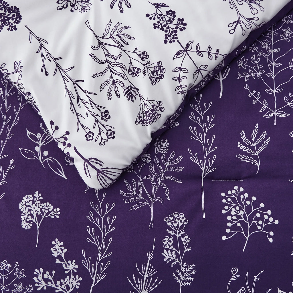 Down & Feather Comforter, Reversible Floral Print Set, Machine-Washable Care for Everyday Bedding and Comfortable Sleep image 16