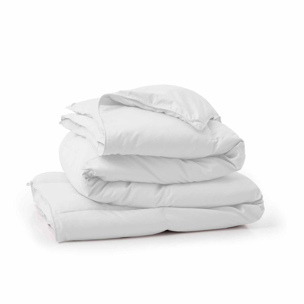 Down & Feather Comforter, Goose, Lightweight Design, Machine-Washable Care for Everyday Bedding and Comfortable Sleep, 4 Sizes and 8 Colors image 17