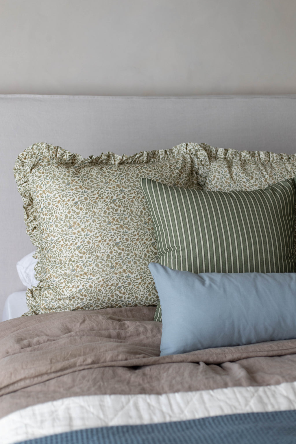 Decorative Pillow Cover, Meadow Ruffle 18" 22" 26" 12x20", Machine-Washable Care for Sofas, Beds and Living Room Accents, 5 Size Options image 17