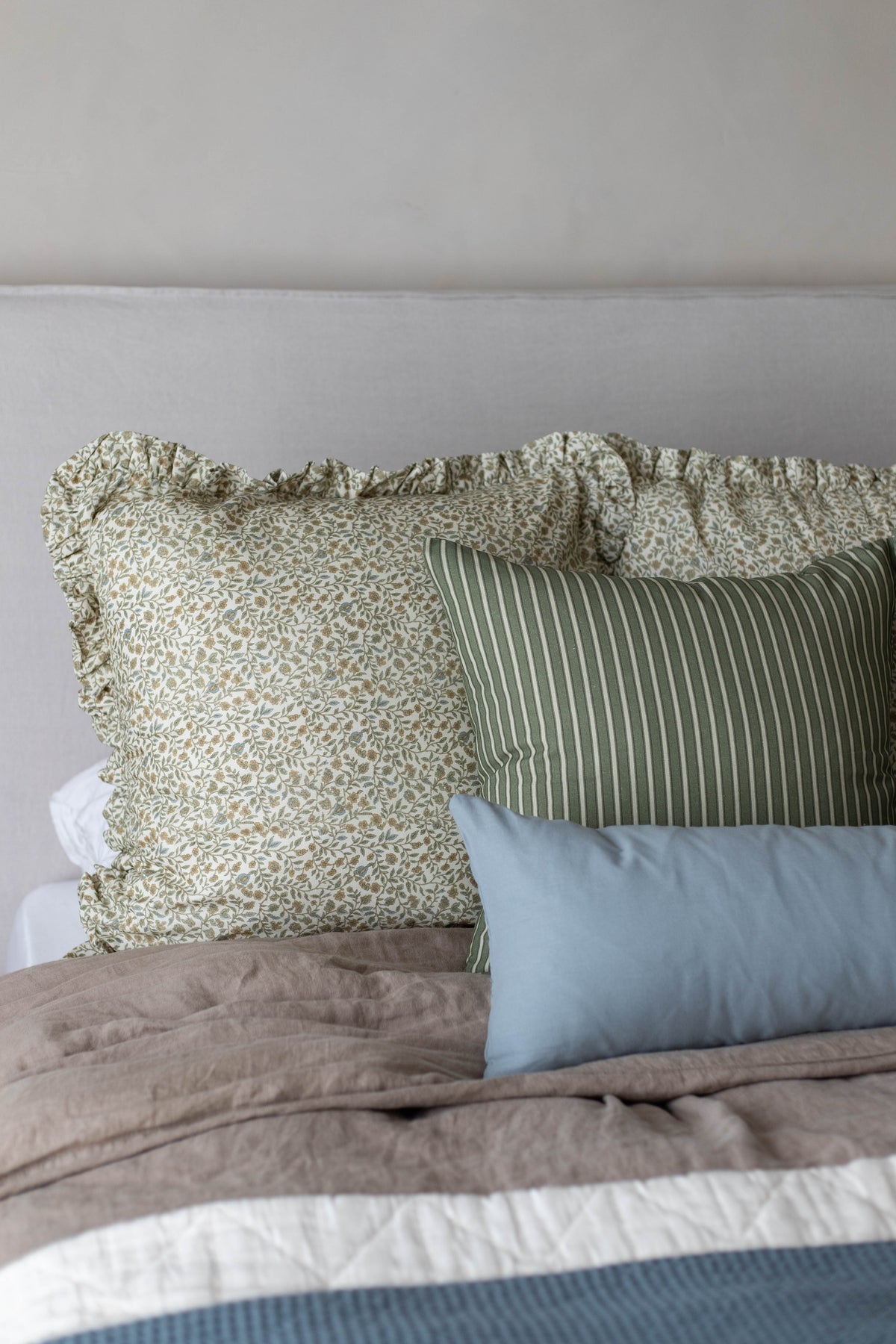 Decorative Pillow Cover, Meadow Ruffle 18" 22" 26" 12x20", Machine-Washable Care for Sofas, Beds and Living Room Accents, 5 Size Options image 17