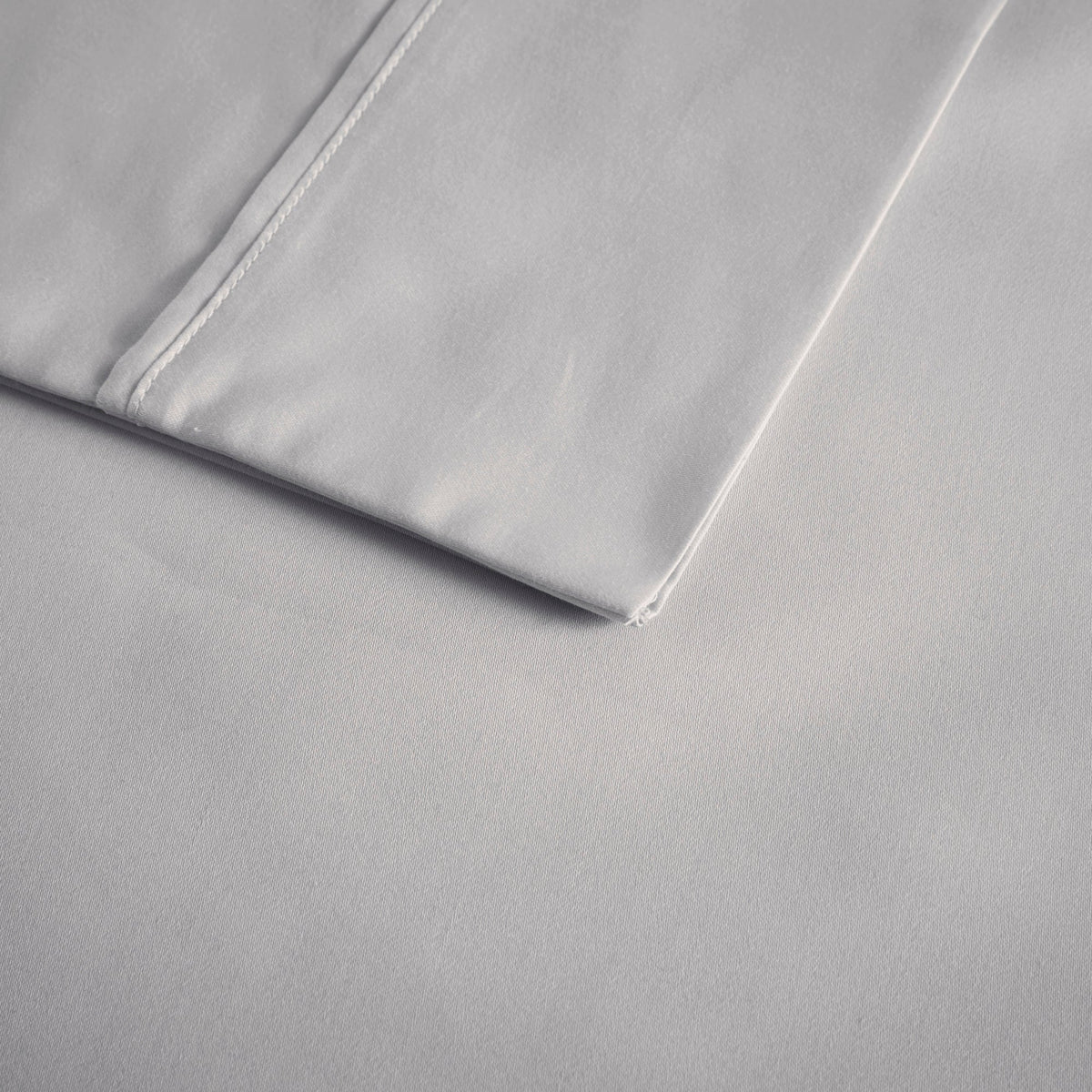 Bed Sheet Set, 600 Thread Count Cooling Cotton Blend 4 Piece, Machine-Washable Care for Everyday Bedroom Comfort and Guest Rooms image 18