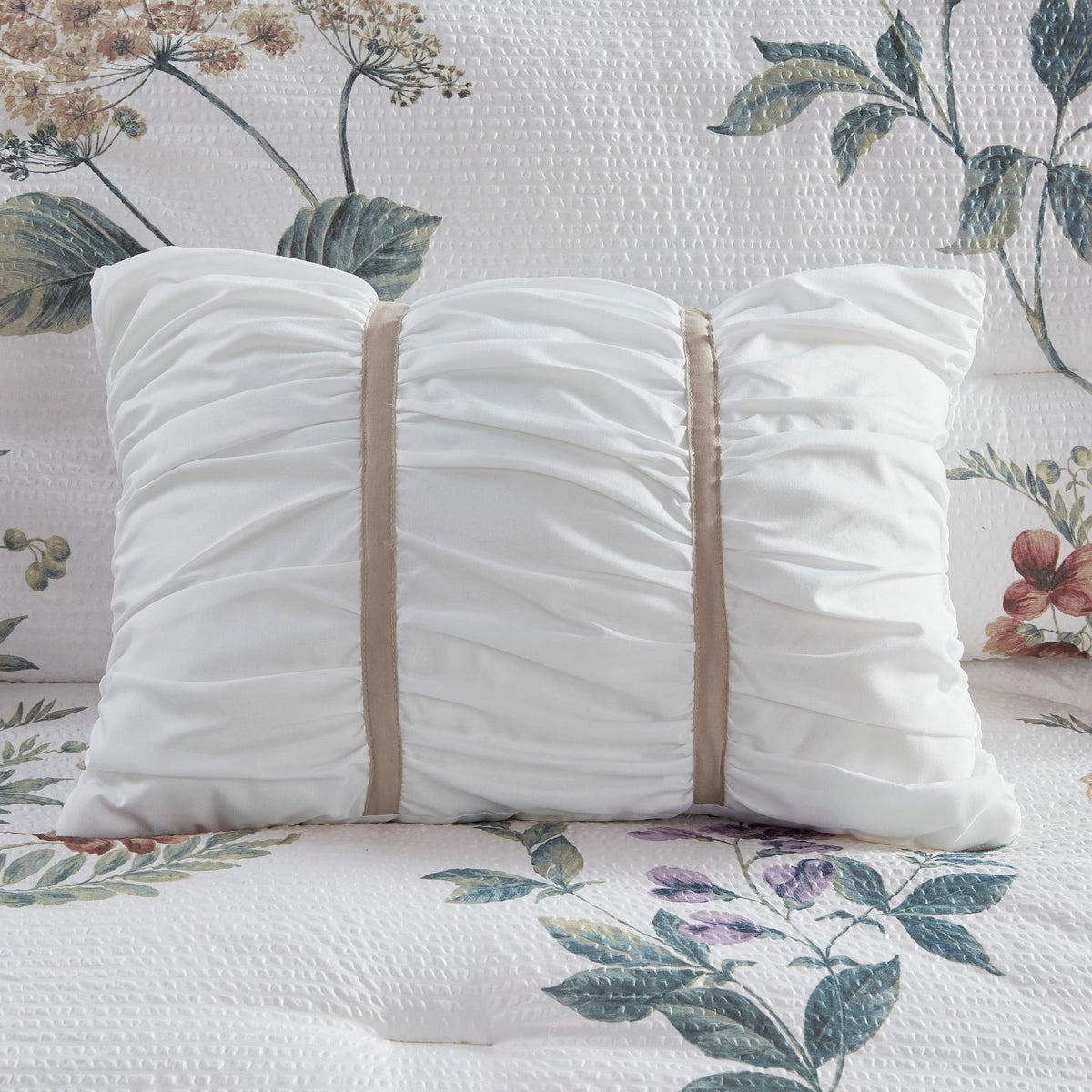 Bed Comforter, Zennia 7 Piece Printed Seersucker Set, Machine-Washable Care for Year-Round Bedroom Comfort and Restful Sleep image 18