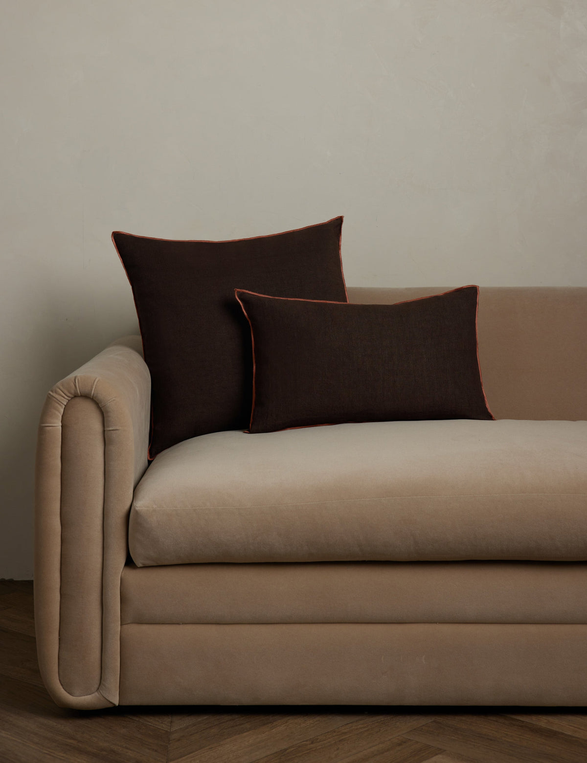 Bed Pillow, Carys Contrast Linen for Everyday Sleep and Guest Room Bedding, 8 Color Options image 18