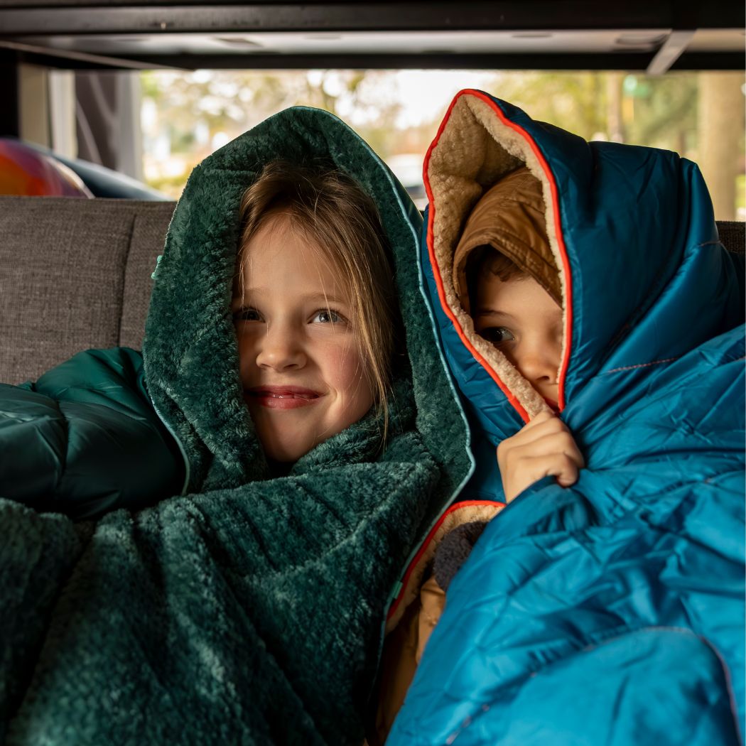 Puffy Blanket, Fleece Seascape Cream, Weather-Resistant Shell for Outdoor Seating, Travel and Camping Comfort, 3 Size Options image 19