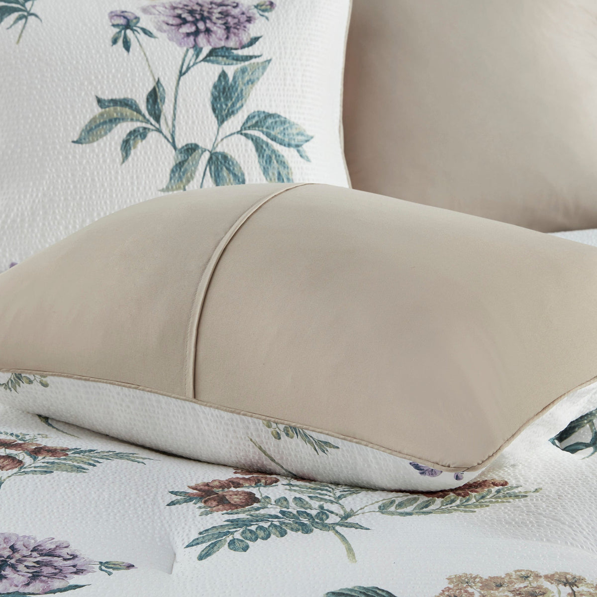 Bed Comforter, Zennia 7 Piece Printed Seersucker Set, Machine-Washable Care for Year-Round Bedroom Comfort and Restful Sleep image 20