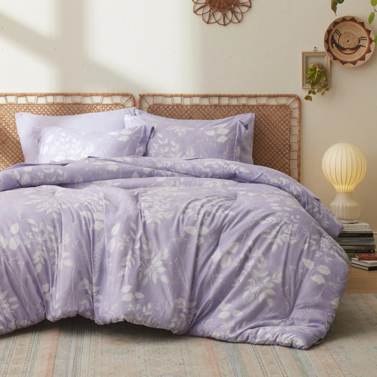 Bed Comforter, Elegant Floral Sets for Everyday Bedding and Comfortable Sleep, 4 Sizes and 15 Colors image 20