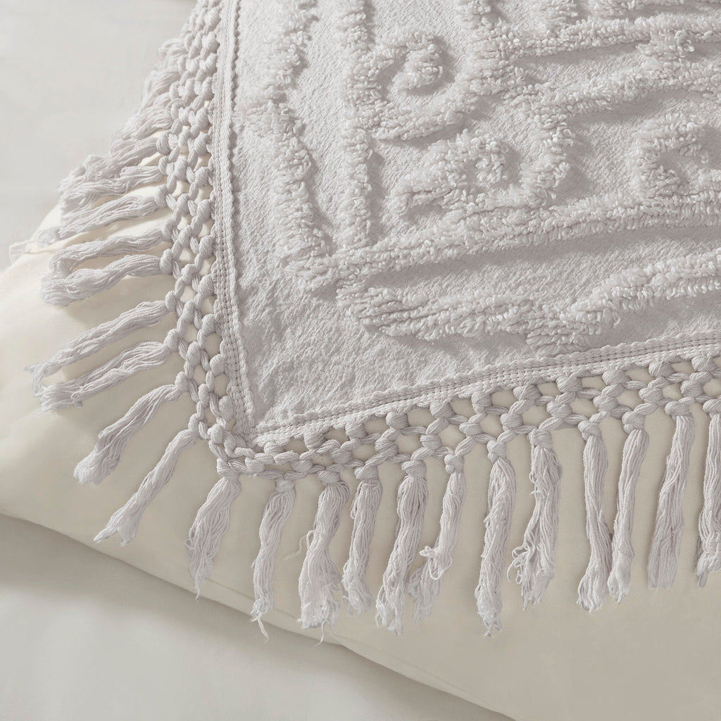 Bed Quilt, Laetitia Tufted Cotton Chenille Medallion, Machine-Washable Care for Bedroom Layering and Everyday Bedding, 3 Size Options image 20