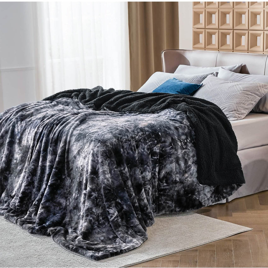 Cozy Throw Blanket, Faux Fur Sherpa Fleece for Sofas, Beds and Relaxing at Home, 4 Sizes and 10 Colors image 21