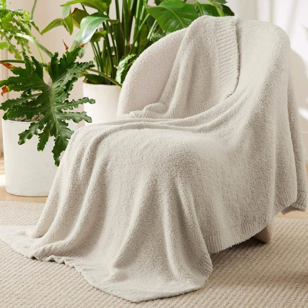 Cozy Throw Blanket, Feather Yarn, Lightweight Design, Machine-Washable Care for Sofas, Beds and Relaxing at Home, 2 Sizes and 12 Colors image 21