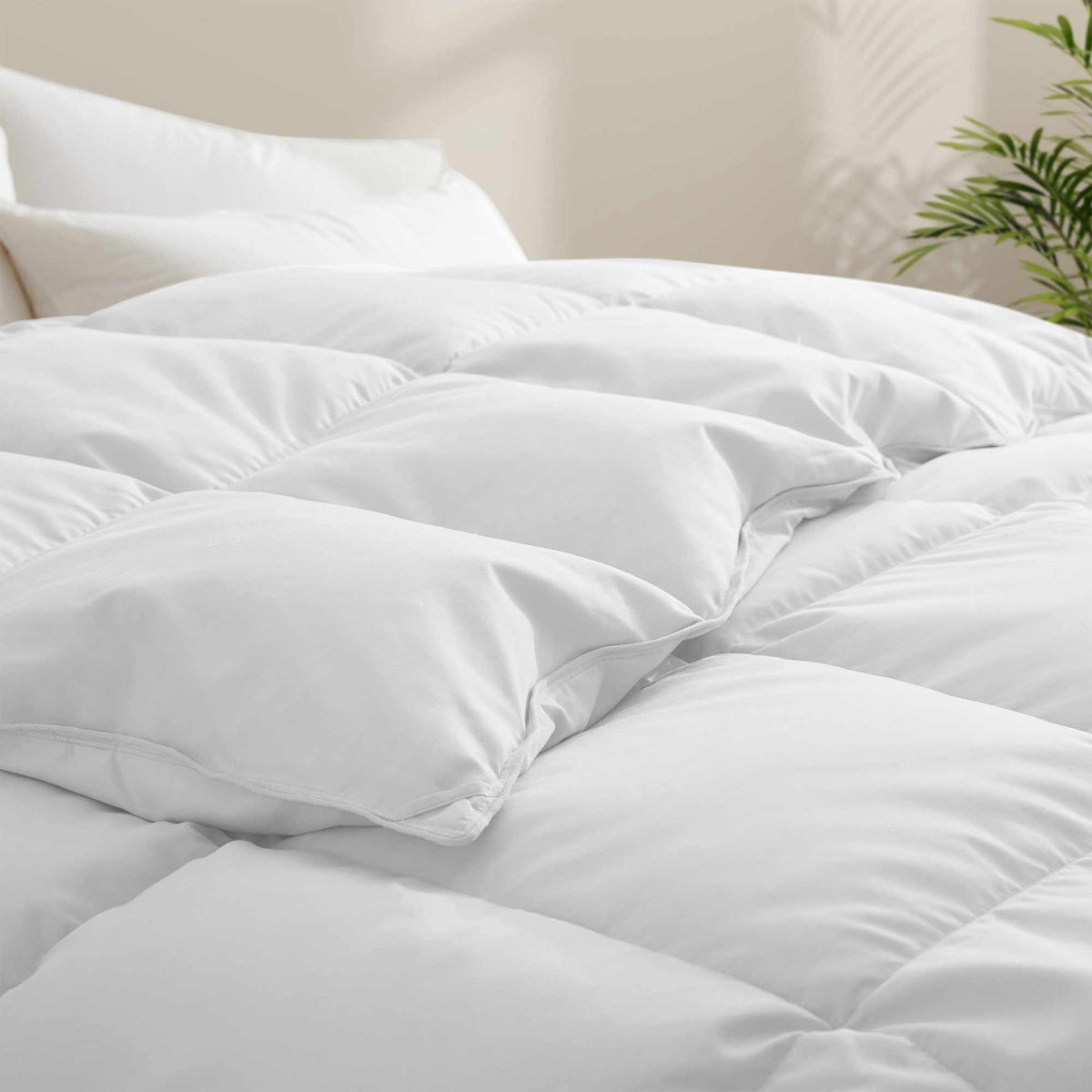 Down & Feather Comforter, Goose, Lightweight Design, Machine-Washable Care for Everyday Bedding and Comfortable Sleep, 4 Sizes and 8 Colors image 21