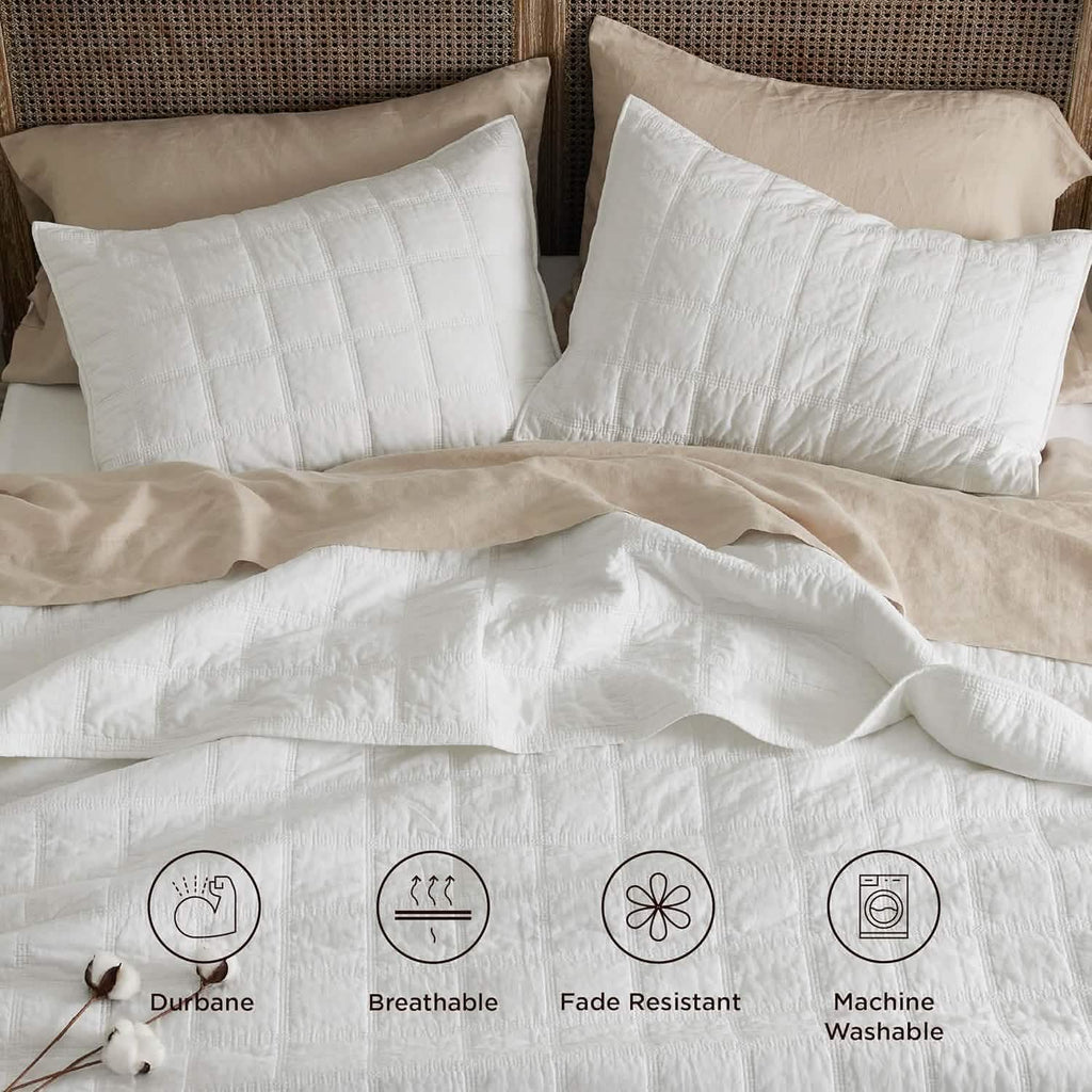 Cozy Throw Blanket, Voile Cotton Quilt Set, Lightweight Design, Breathable Construction for Sofas, Beds and Relaxing at Home image 21