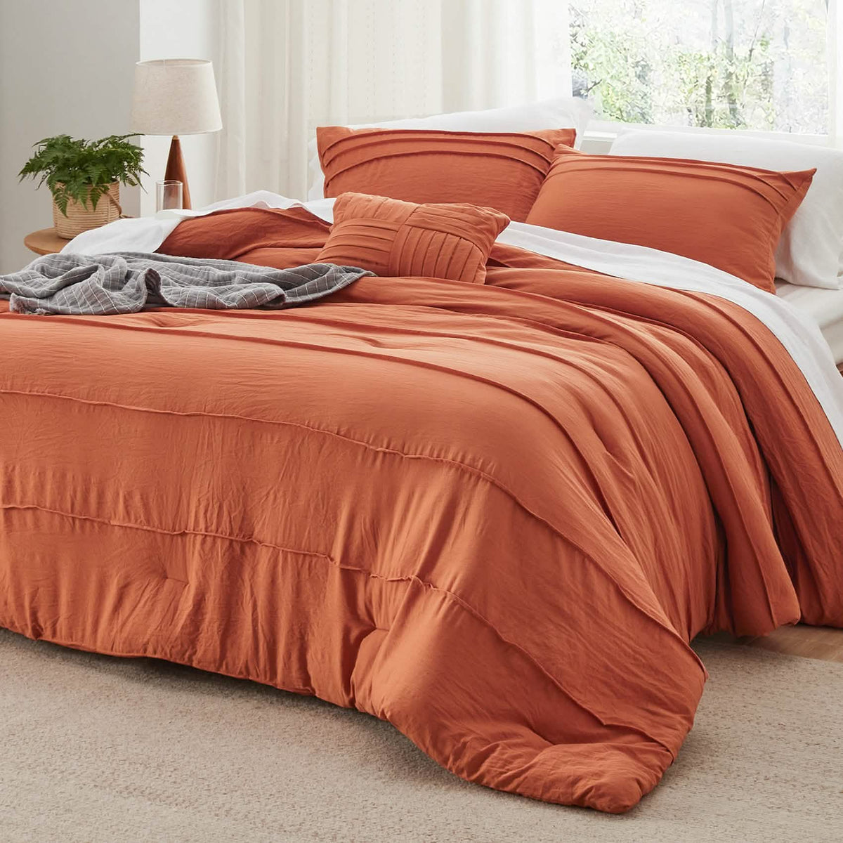 Bed Comforter, Pinch Pleat Set for Year-Round Bedroom Comfort and Restful Sleep, 5 Sizes and 19 Colors image 23