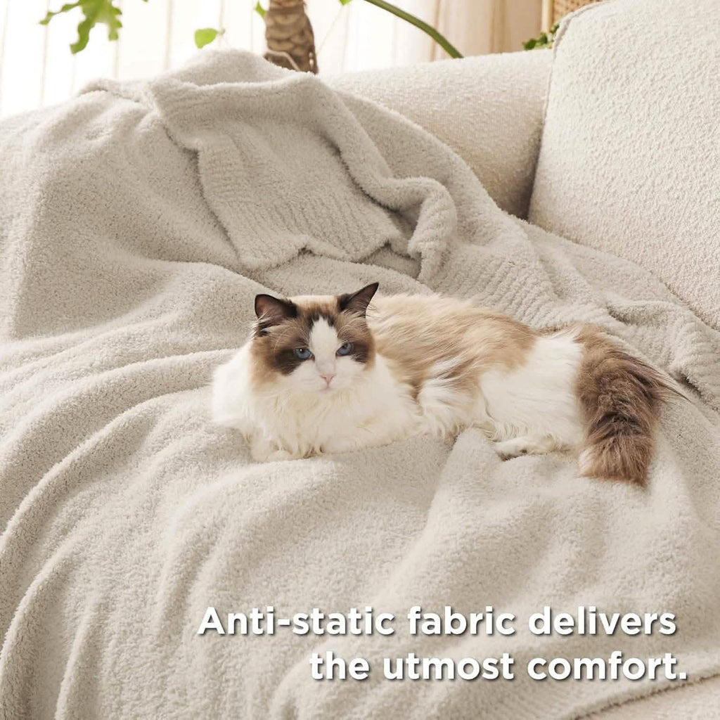 Cozy Throw Blanket, Feather Yarn, Lightweight Design, Machine-Washable Care for Sofas, Beds and Relaxing at Home, 2 Sizes and 12 Colors image 24
