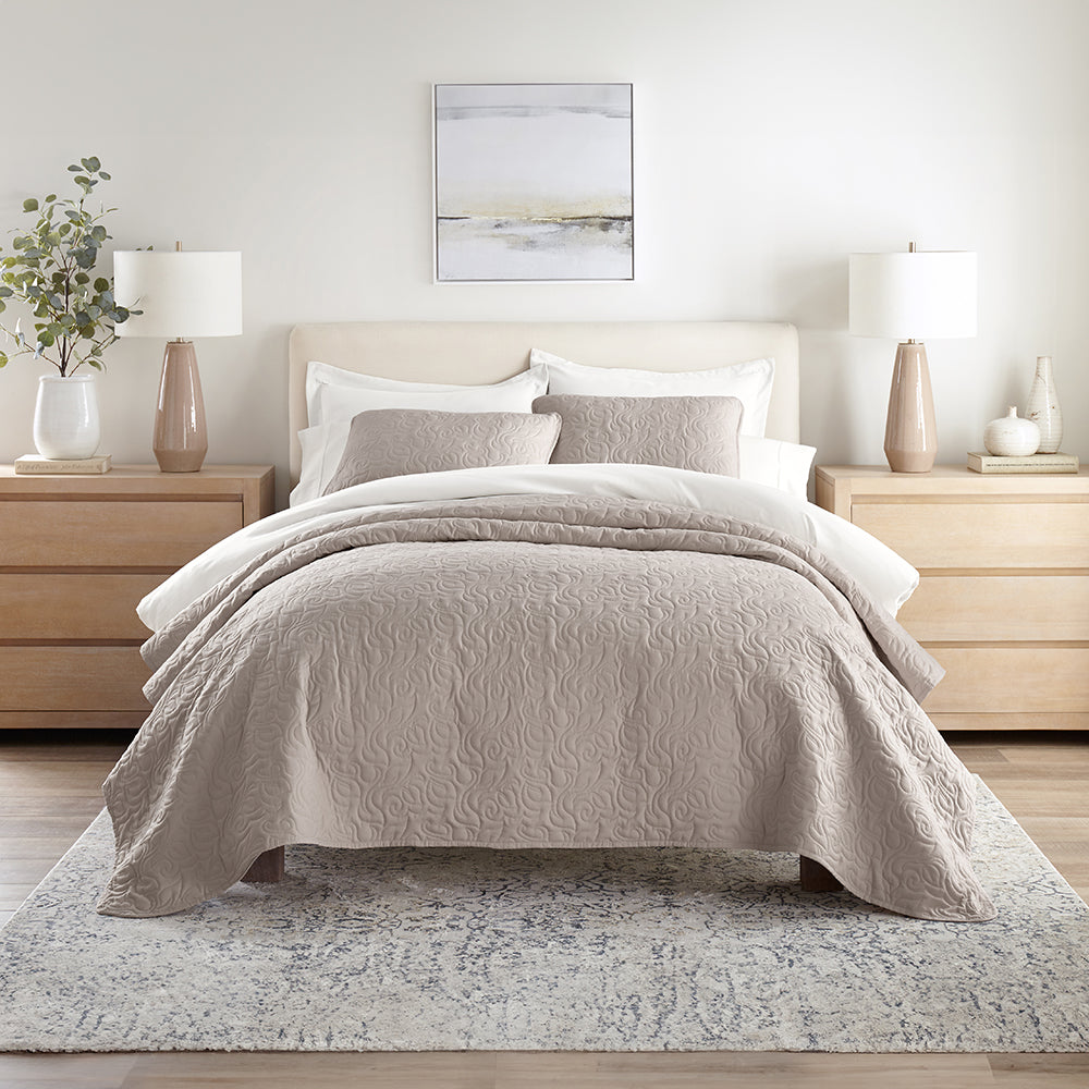 Bed Quilt, 3 Piece Floral Stitch Quilted Coverlet Set for Bedroom Layering and Everyday Bedding, 3 Sizes and 6 Colors image 24