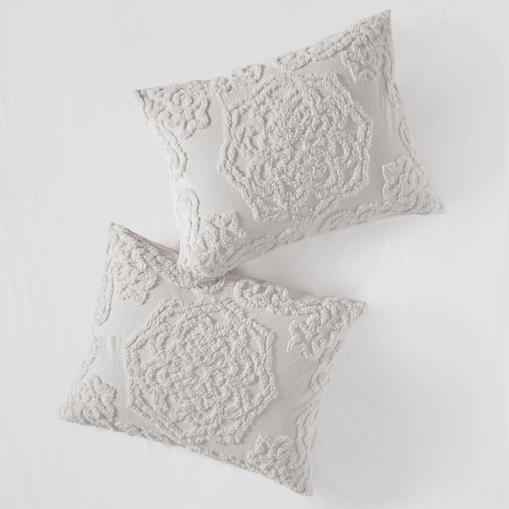 Bed Quilt, Laetitia Tufted Cotton Chenille Medallion, Machine-Washable Care for Bedroom Layering and Everyday Bedding, 3 Size Options image 24