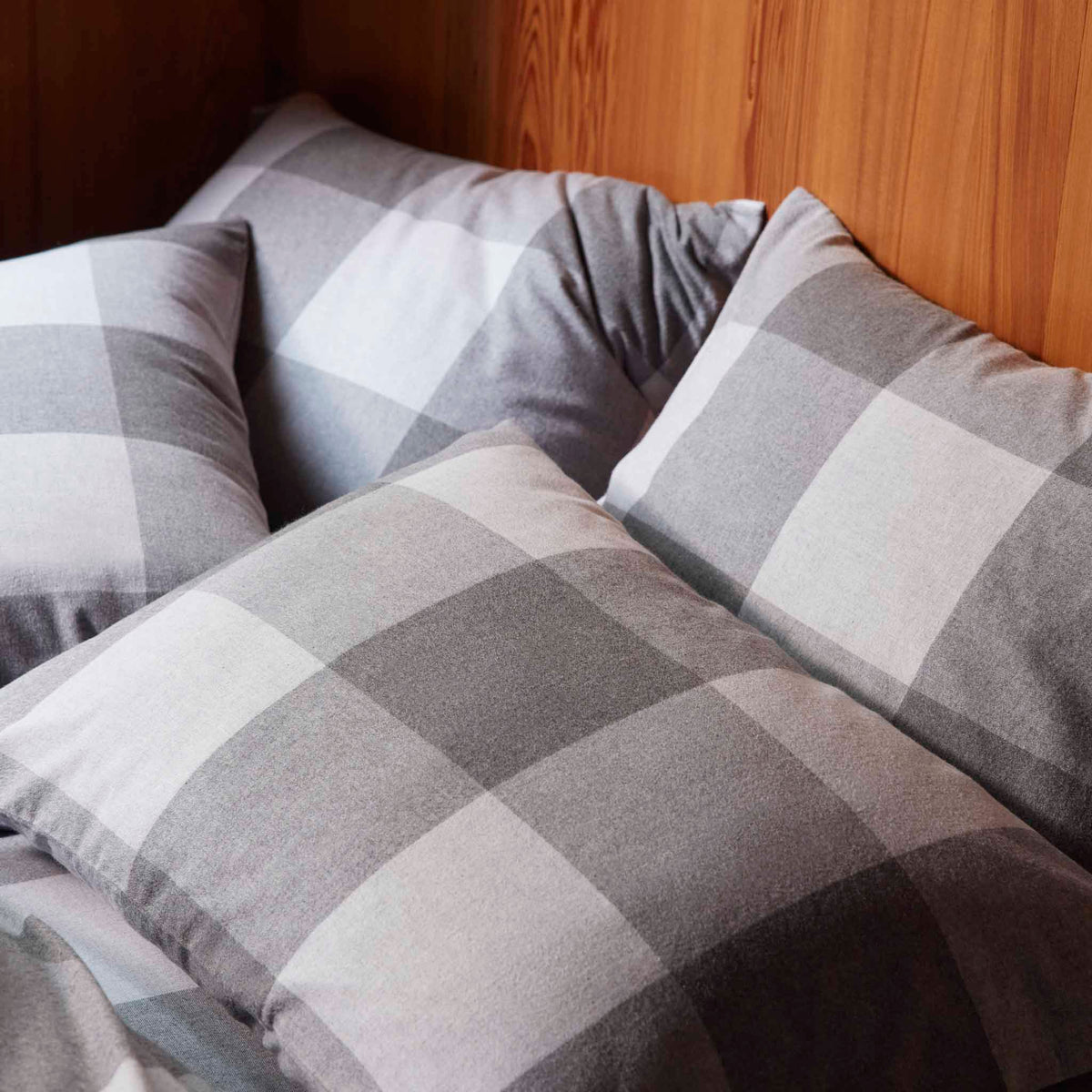 Bed Sheet Set, Brushed Flannel Core for Everyday Bedroom Comfort and Guest Rooms, 5 Sizes and 3 Colors image 25