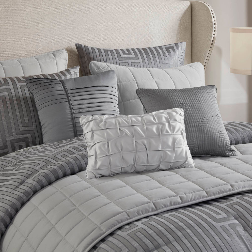 Bed Comforter, Royce 10 Piece Luxury Jacquard Set, Lightweight Design, Machine-Washable Care for Everyday Bedding and Comfortable Sleep image 25