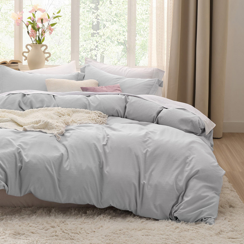 Duvet Cover Set, Ultra Soft Hypoallergenic Microfiber, Lightweight Design for Guest Rooms and Everyday Bedroom Styling image 26