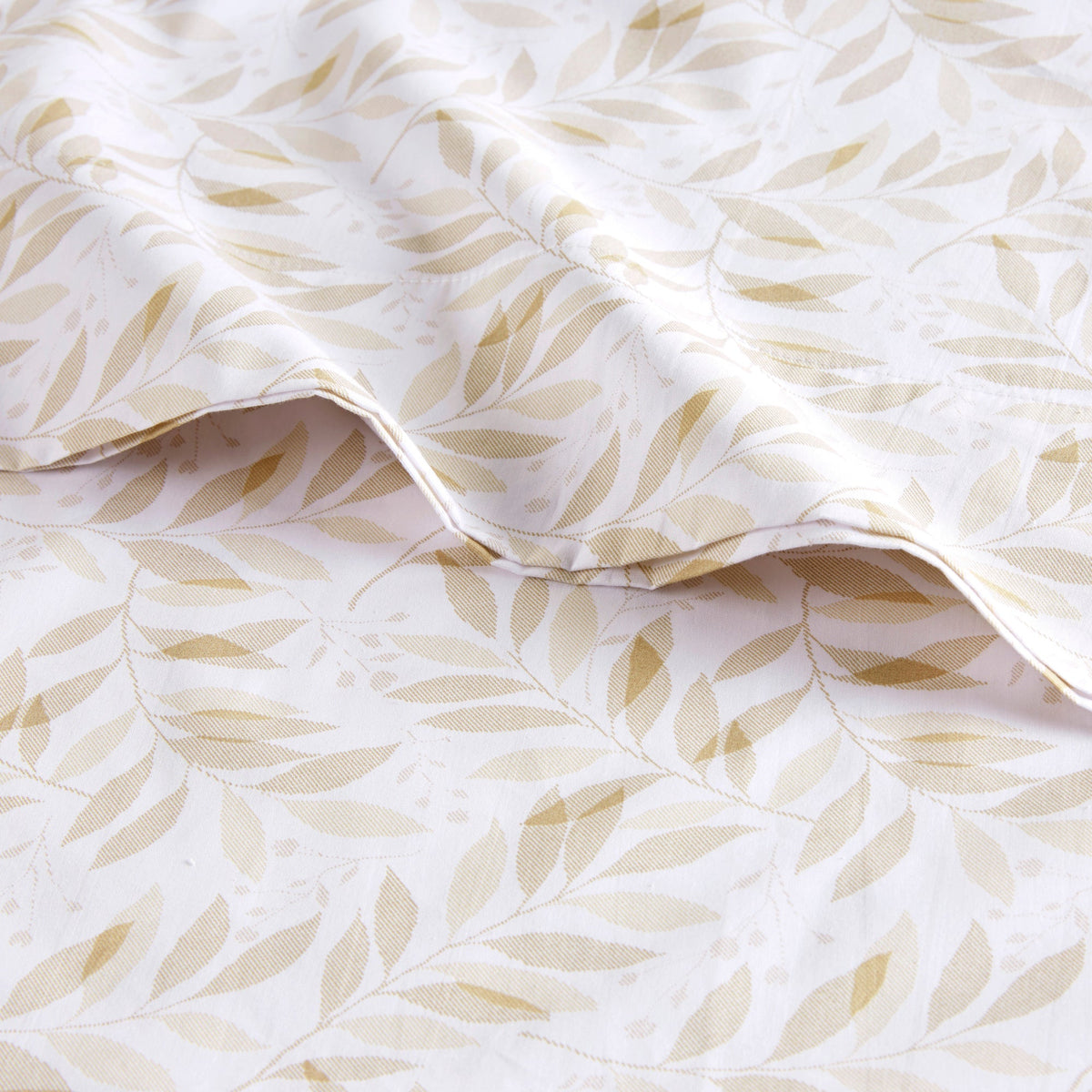 Bed Sheet Set, 200 Thread Count Printed Cotton, Breathable Construction, Machine-Washable Care for Master Bedrooms, Guest Beds and Daily Use image 27
