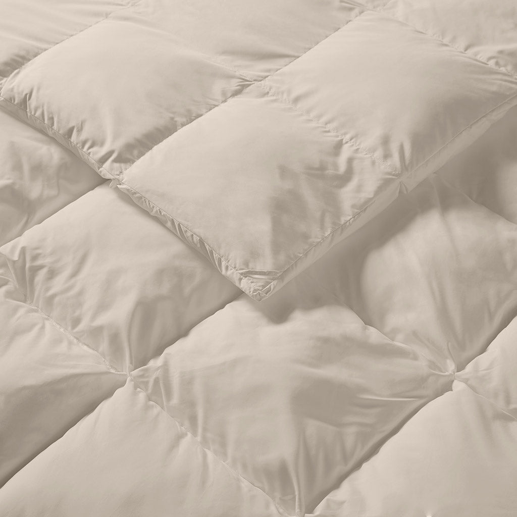 Down & Feather Comforter, Stay Puffed Overfilled Alternative, Breathable Construction for Everyday Bedding and Comfortable Sleep image 29
