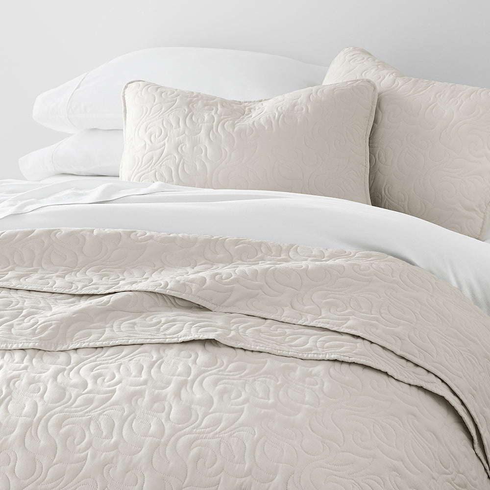Bed Quilt, 3 Piece Floral Stitch Quilted Coverlet Set for Bedroom Layering and Everyday Bedding, 3 Sizes and 6 Colors image 29